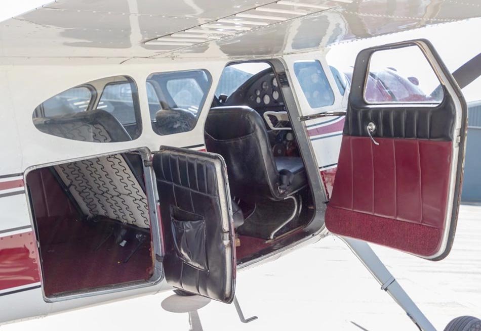 Cessna 195
