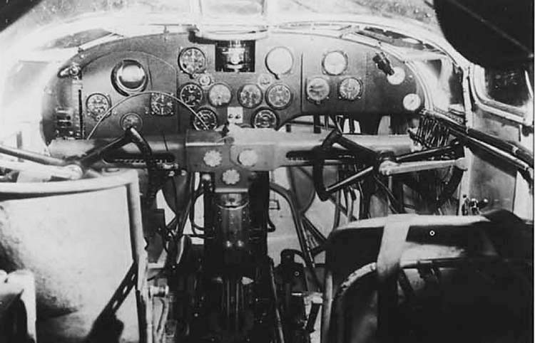 Ca.310 Libeccio avión militar
