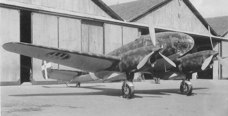 Ca.331 Raffica light bomber