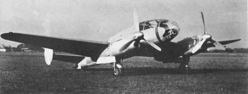 Ca.331 Raffica light bomber