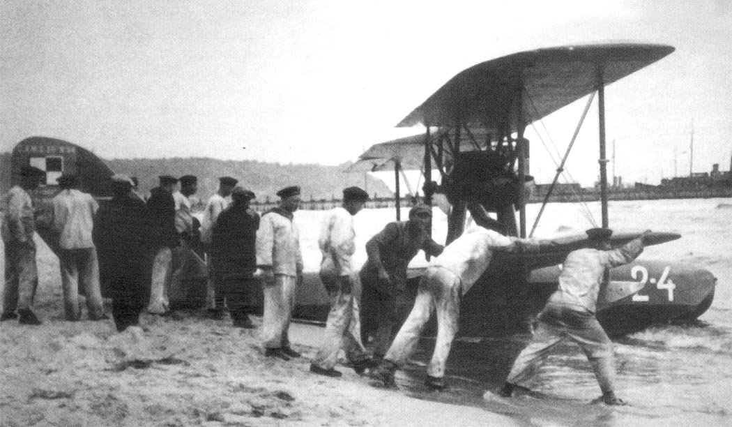 CAMS 30 hidroavión de entrenamiento