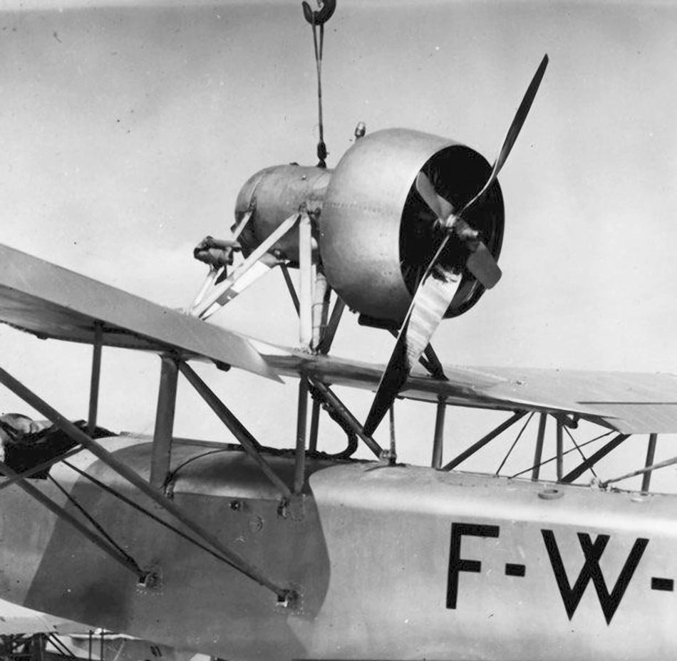 CAO.300 ED-2 hidroavión de entrenamiento