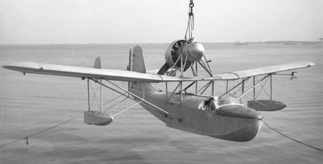 CAO.300 ED-2 hidroavión de entrenamiento