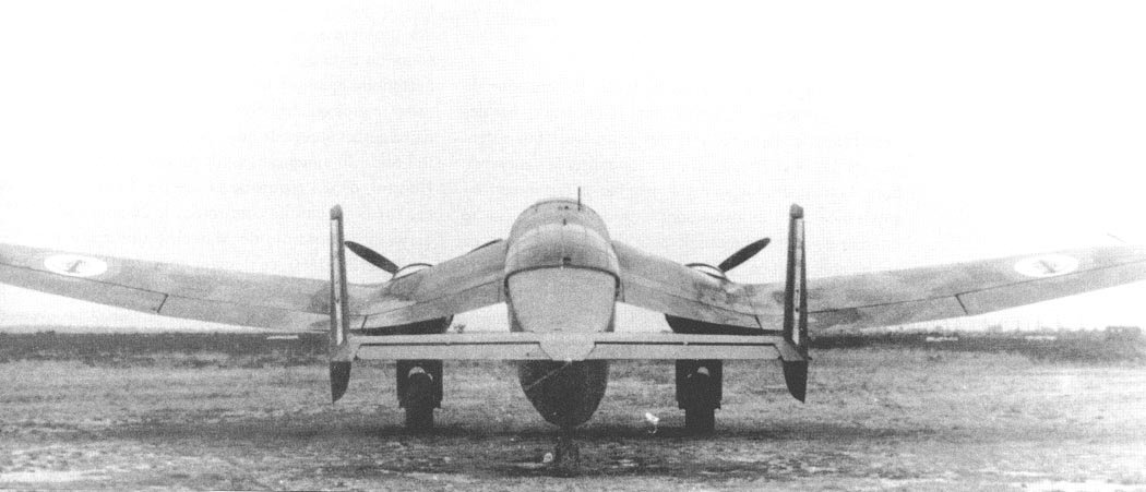 CAO-600 avión