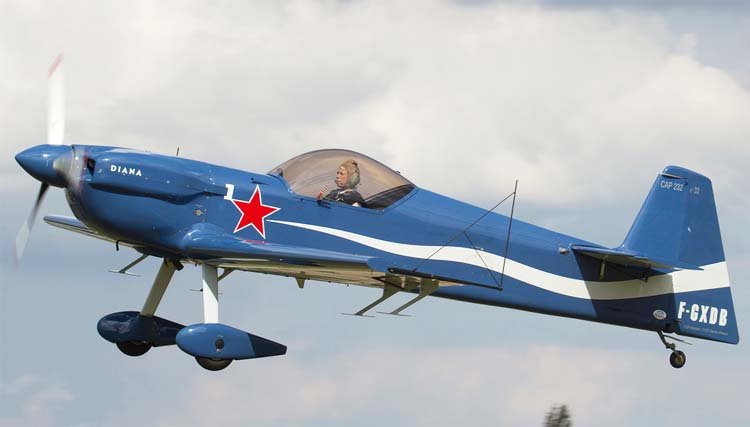 CAP.230 avión acrobático