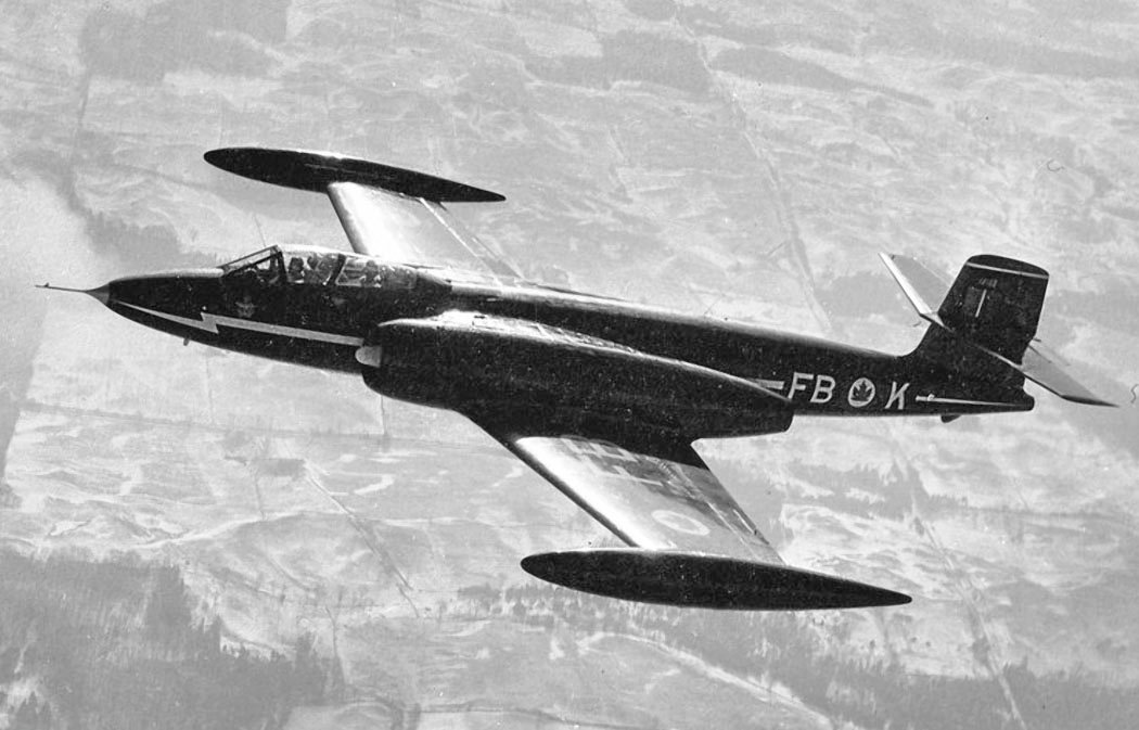 CF-100 Canuck interceptor