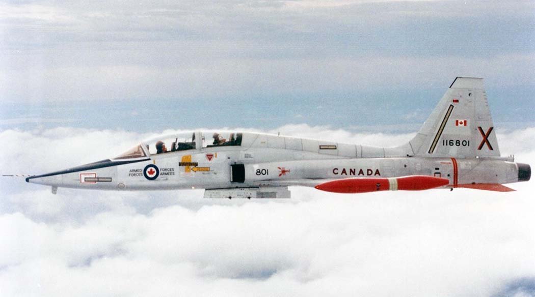 CF-116 Freedom Fighter caza canadiense