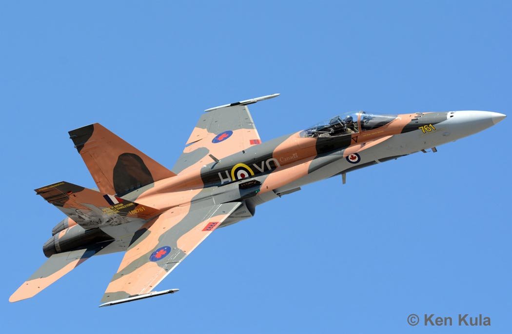 Avión de combate polivalente CF-18 Hornet