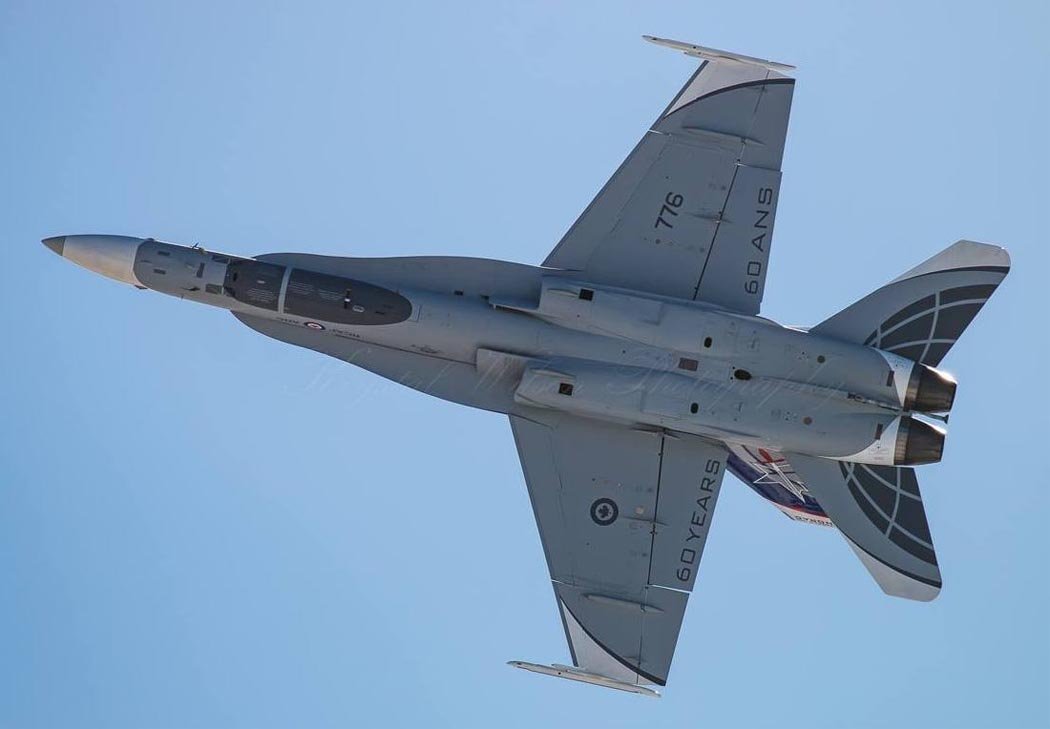 Avión de combate polivalente CF-18 Hornet