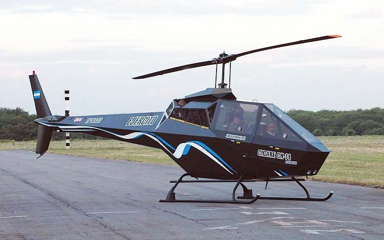 CH-14 Aguilucho helicóptero ligero