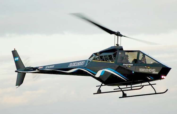 CH-14 Aguilucho helicóptero ligero