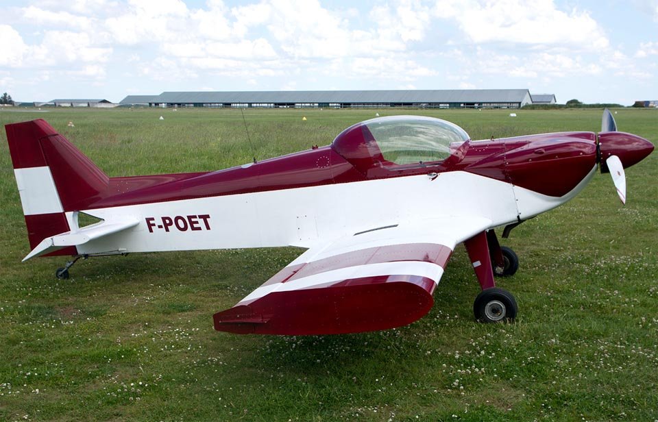 CH-180 Super Acro avión ligero