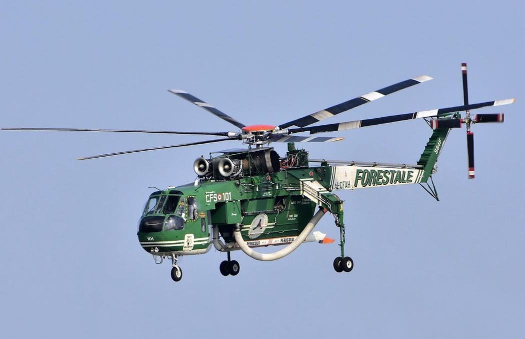 Sikorsky CH-54 Tarhe helicóptero grúa de carga pesada