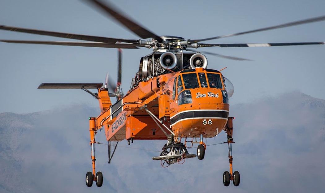 Sikorsky CH-54 Tarhe helicóptero grúa de carga pesada