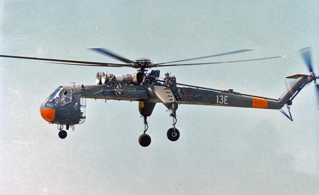 Sikorsky CH-54 Tarhe helicóptero grúa de carga pesada