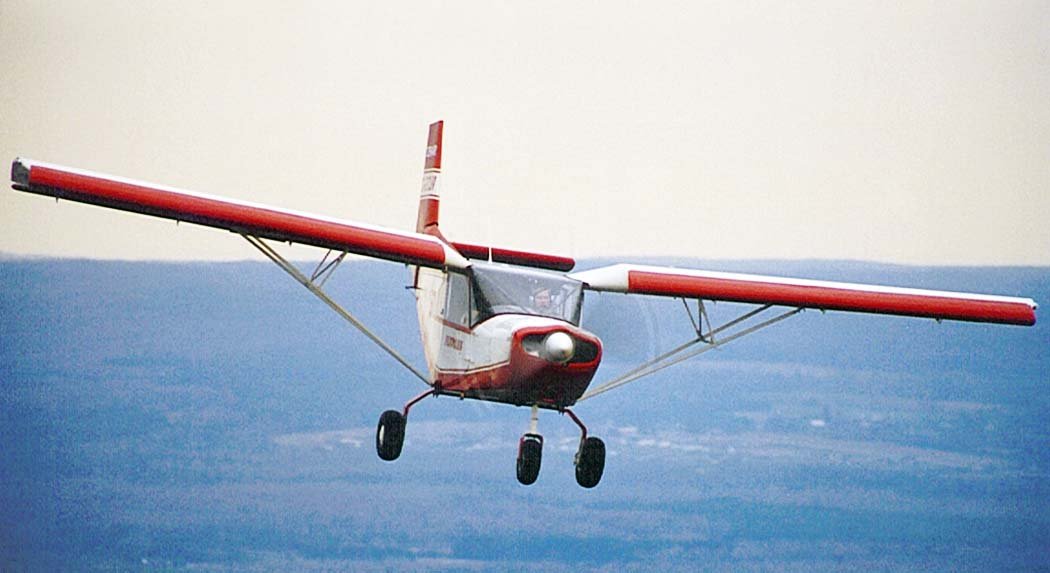 Avión STOL CH-801