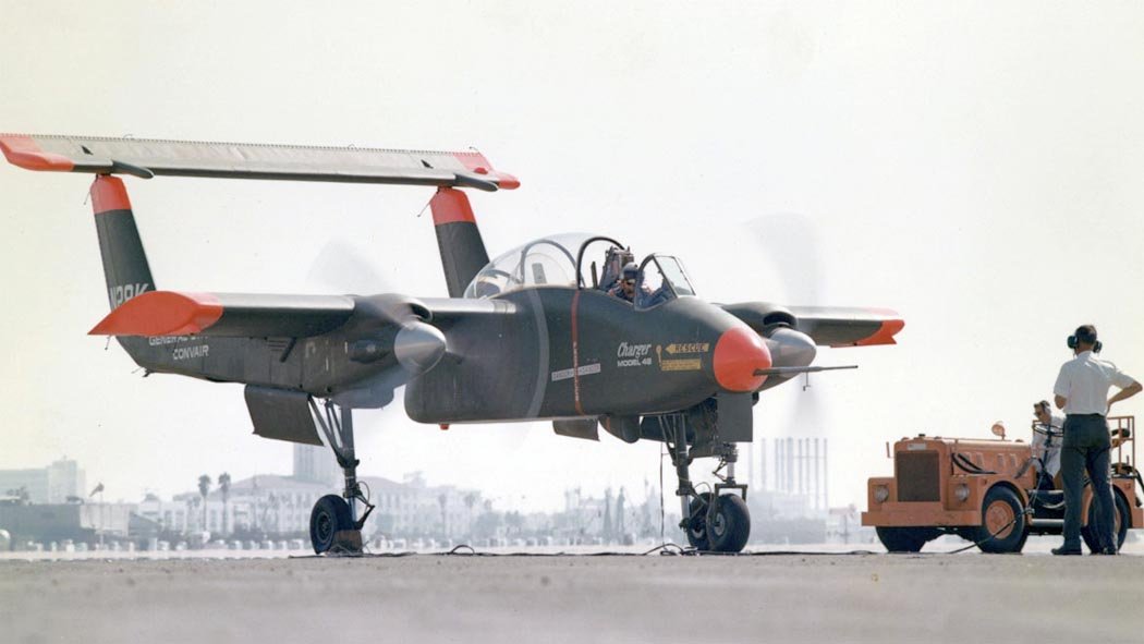 Avión de contrainsurgencia Convair Modelo 48 Charger
