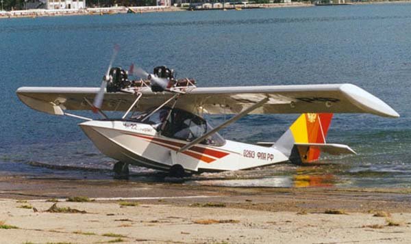 Che-22 Korvet hidroavión anfibio