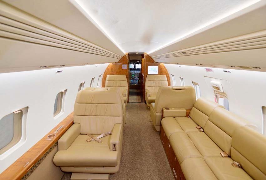 CL-600 Challenger avión de negocios