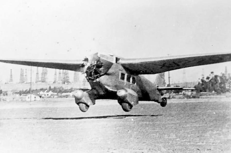 Crawford CLM avión de transporte ligero