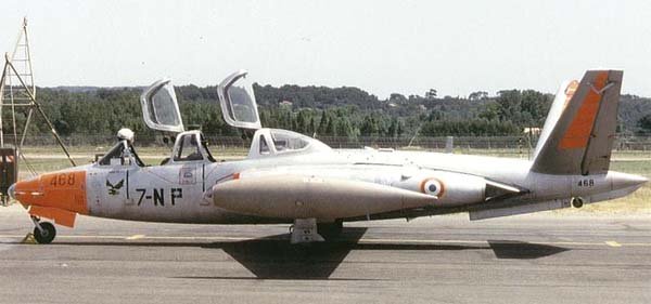 CM.170 Magister entrenador a reacción