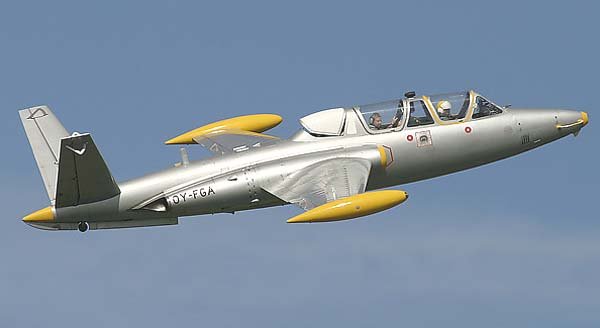 CM.170 Magister entrenador a reacción