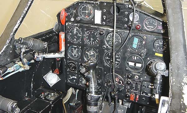 CM.170 Magister entrenador a reacción