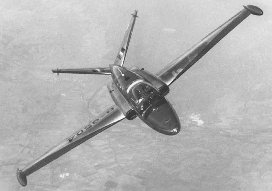 CM.191, avión de enlace y administrativo