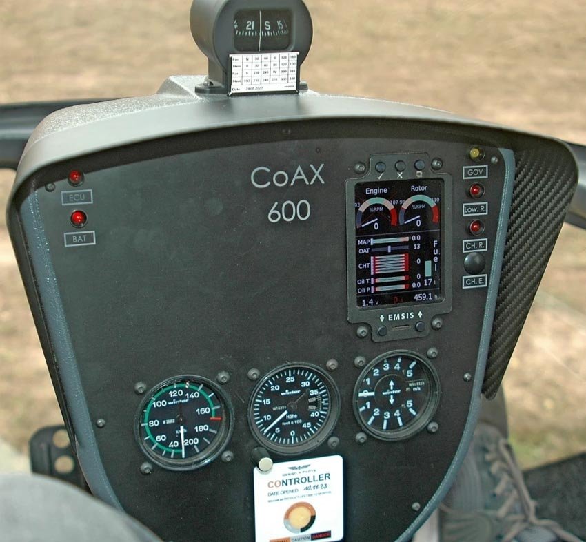 CoAX 600 light helicopter