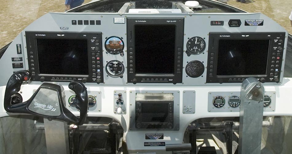 Comp Air 12 avión ligero multipropósito