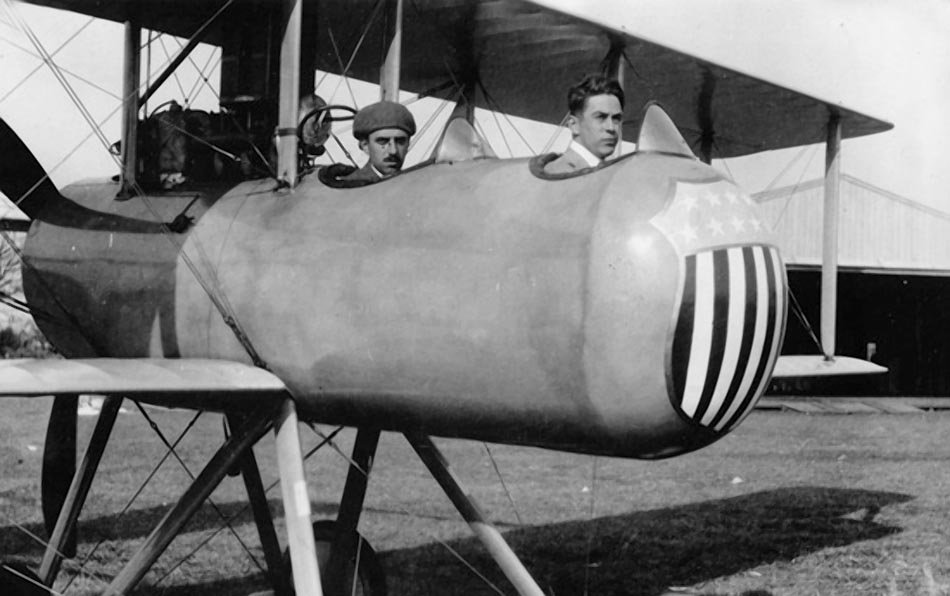 Continental KB-1 biplano