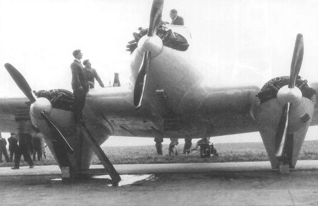 Couzinet 10 Arc en ciel avión