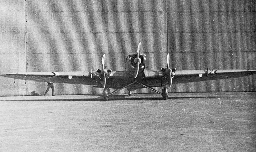 Couzinet 21 avión de correo