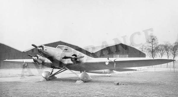 Couzinet 30 avión ligero