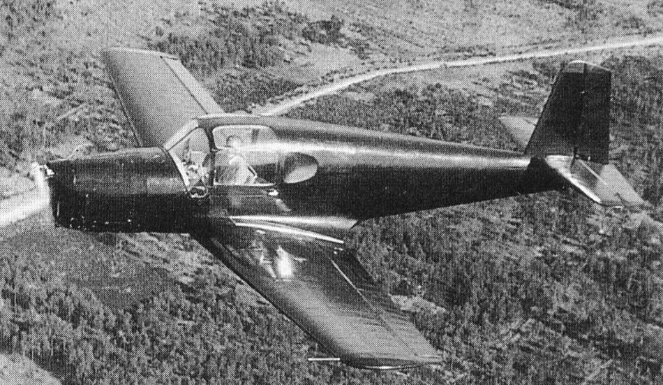CP-110 avión ligero