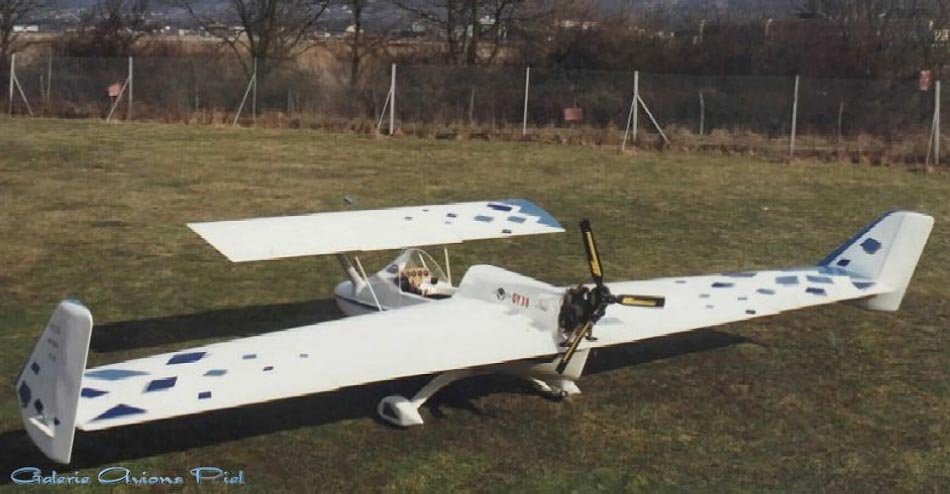 CP-150 Onyx avión ligero