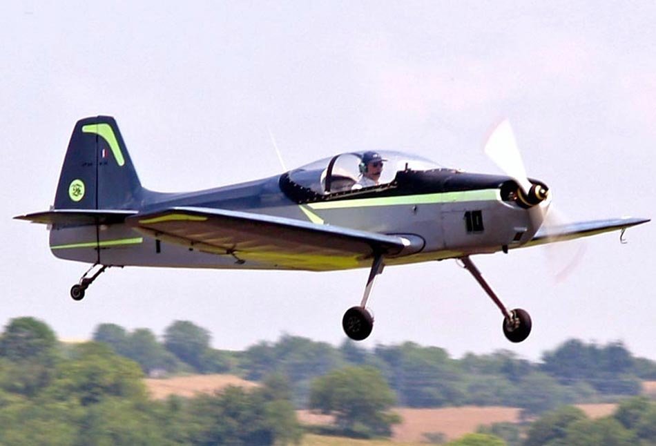 CP-90 Pinocchio II avión