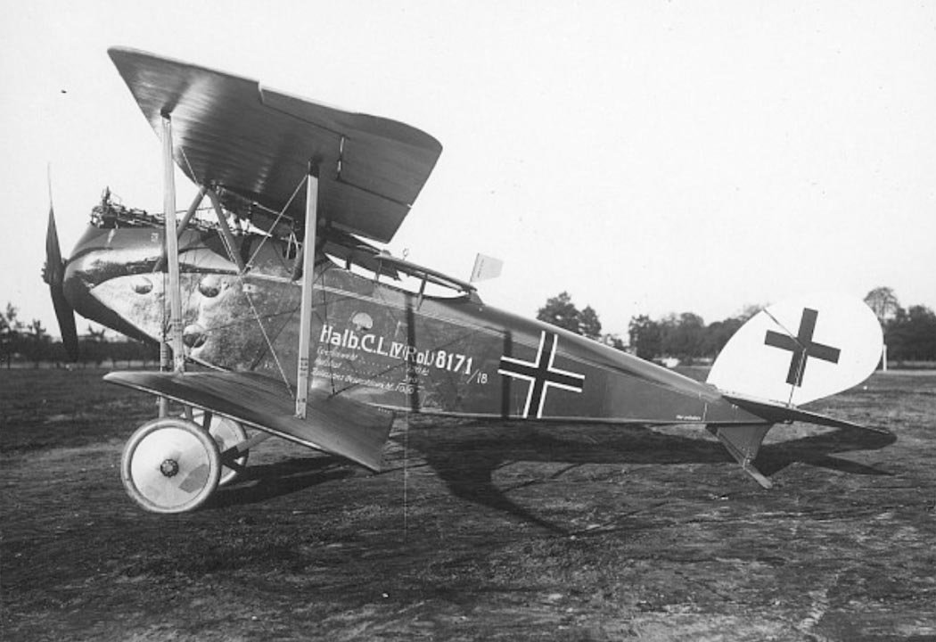 Halberstadt CL.IV biplano